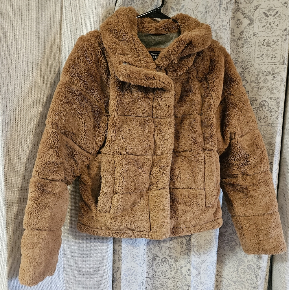 Abercrombie puffer jacket